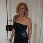 Fifi - Transsexuelle rencontre à Bettingen Profil de Fifi, 45 ans, Transsexuelle rencontre à Bettingen (Bâle-Ville)